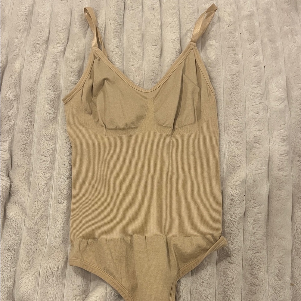 tiktok shop snatching bodysuit, tan